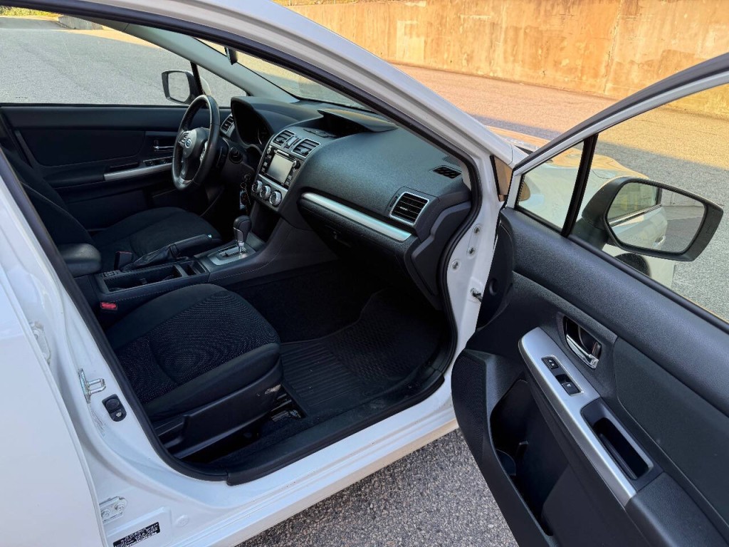 2016 Subaru Impreza Image 11