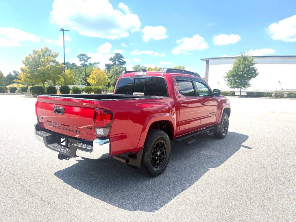 2022 Toyota Tacoma Image 5