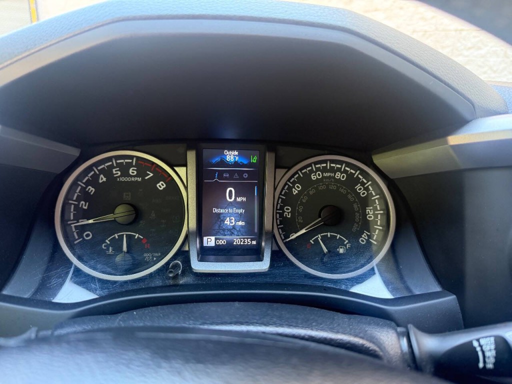 2022 Toyota Tacoma Image 18