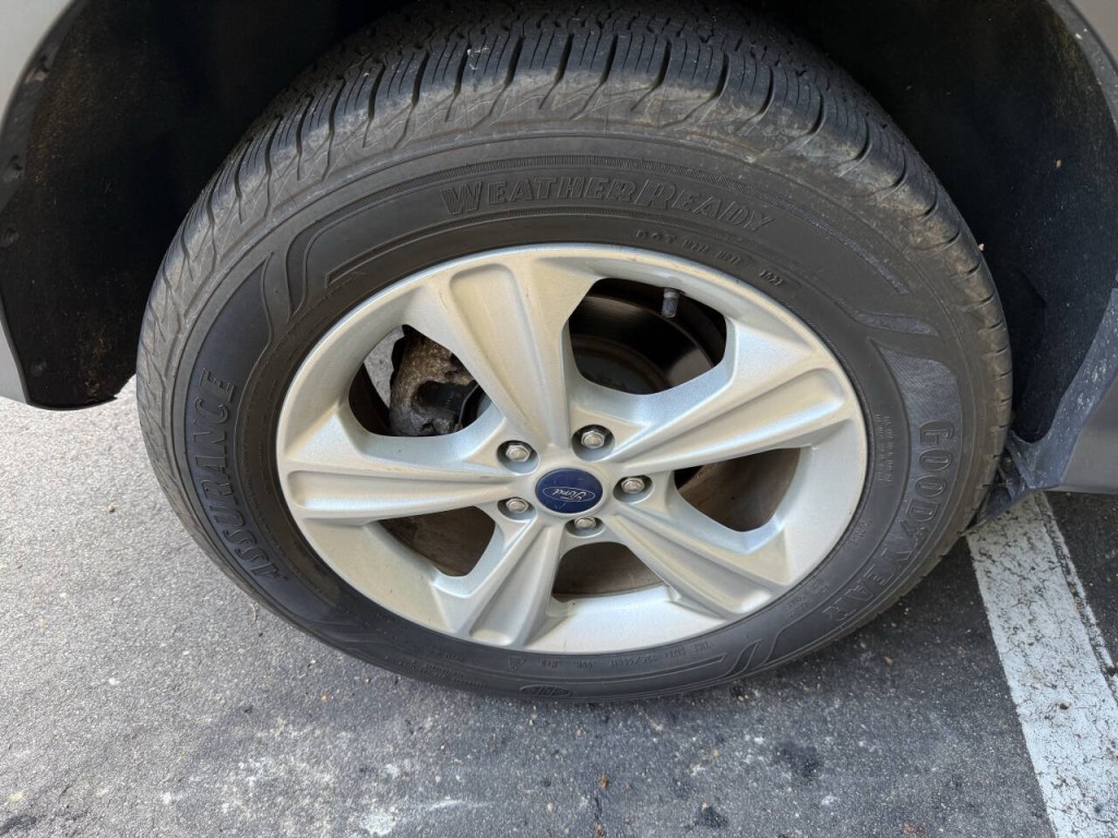 2014 Ford Escape Image 16