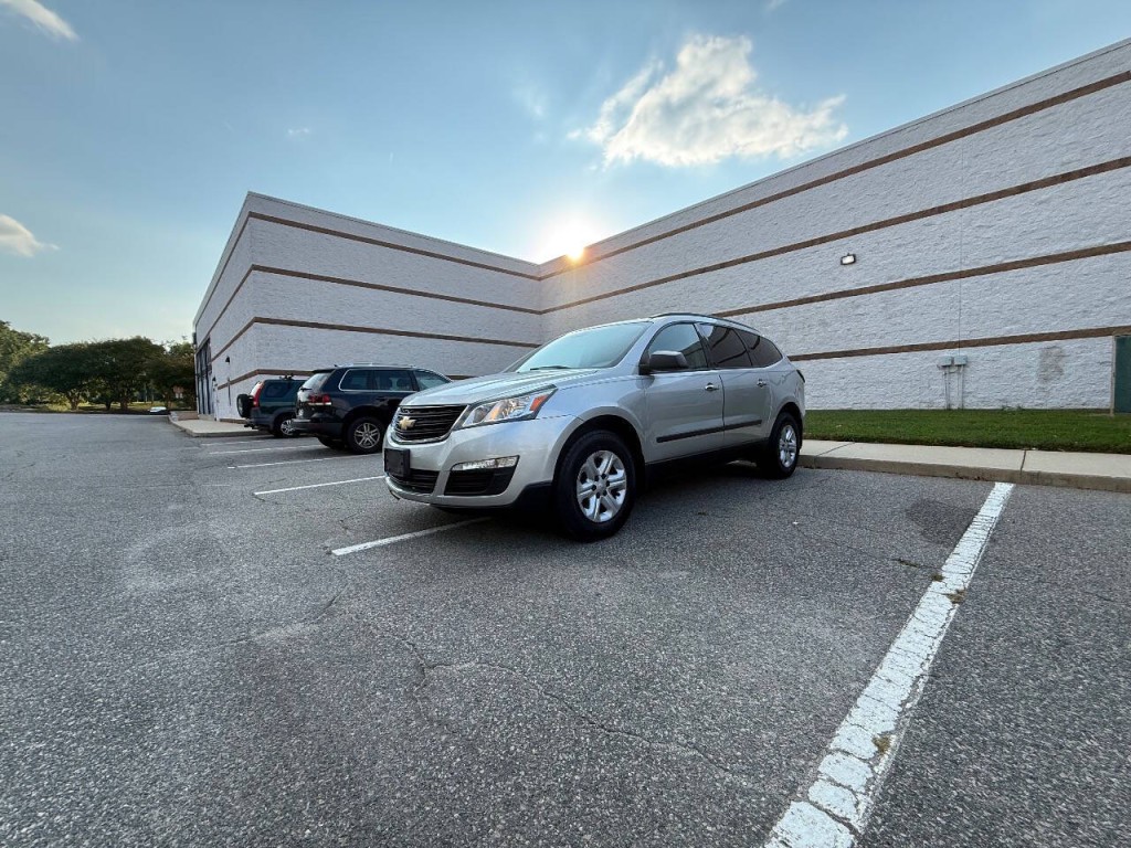 2017 Chevrolet Traverse Image 9