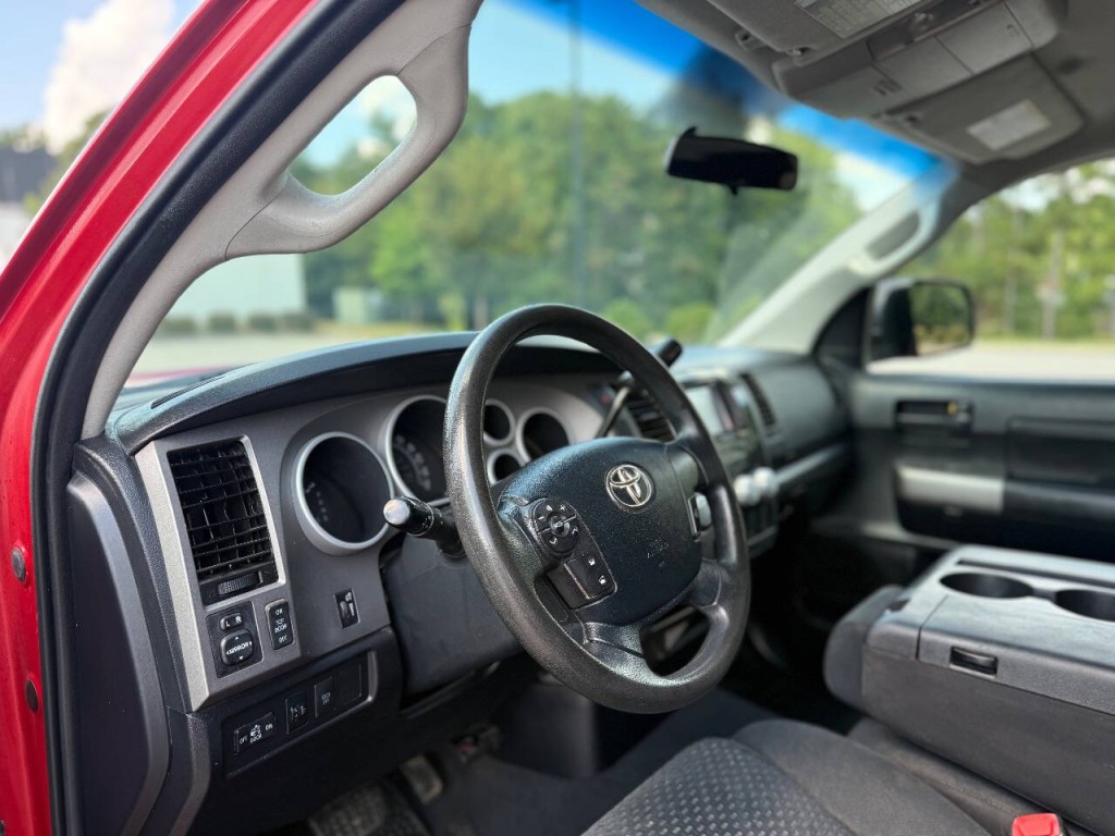 2012 Toyota Tundra Image 8