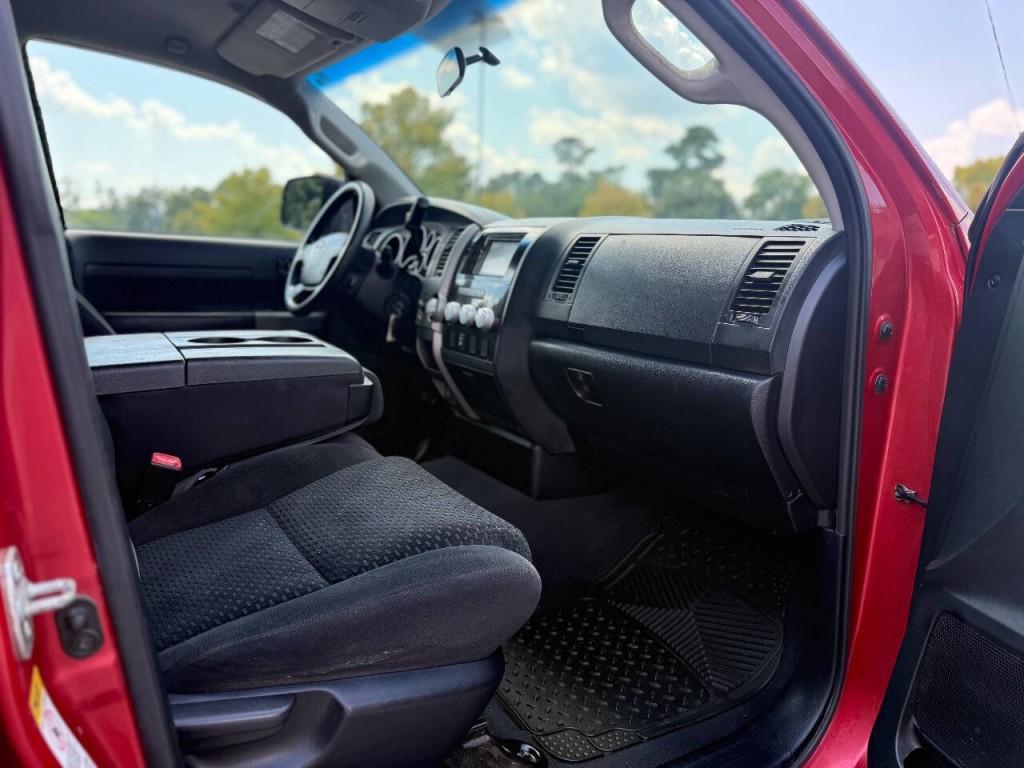 2012 Toyota Tundra Image 9