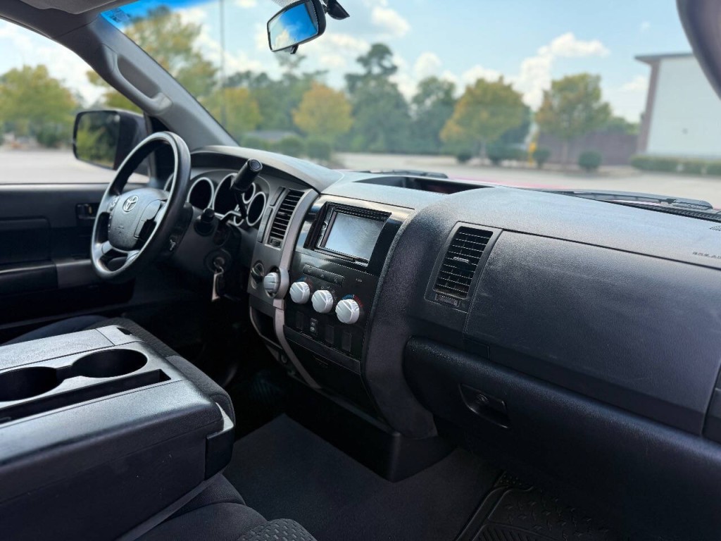 2012 Toyota Tundra Image 10