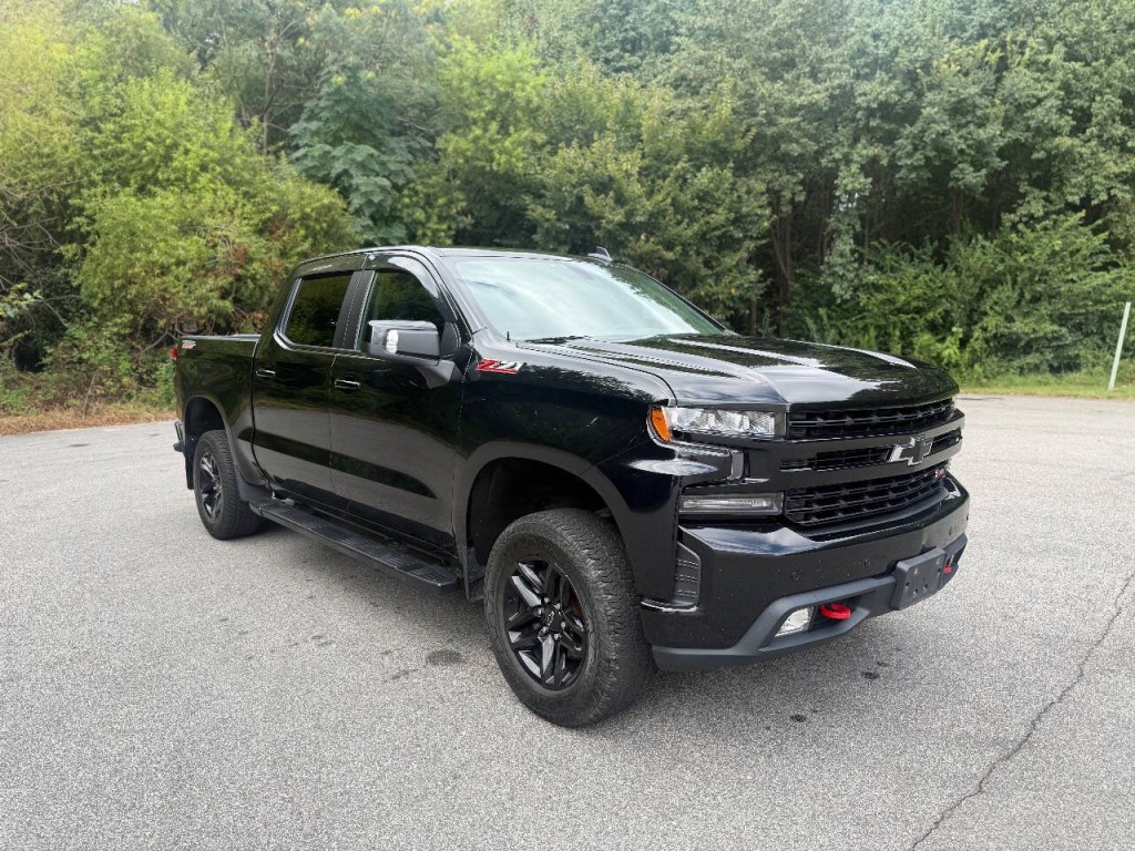 2019 Chevrolet Silverado 1500 Image 2