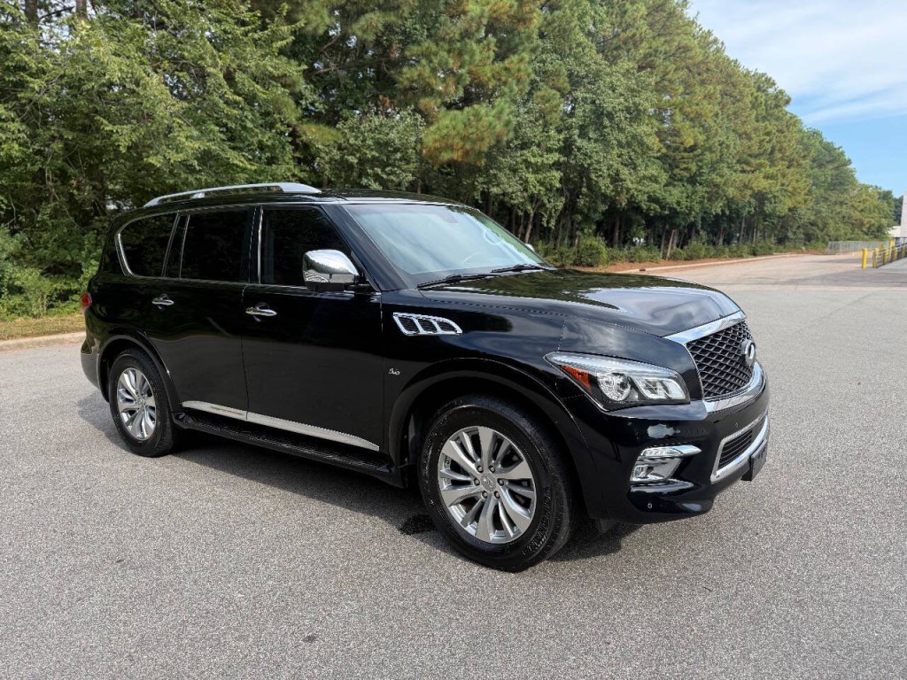 2016 INFINITI QX80 Image 2