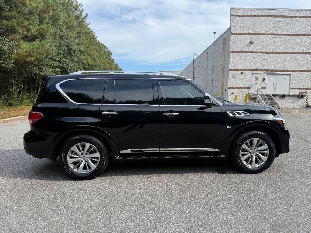 2016 INFINITI QX80 Image 4