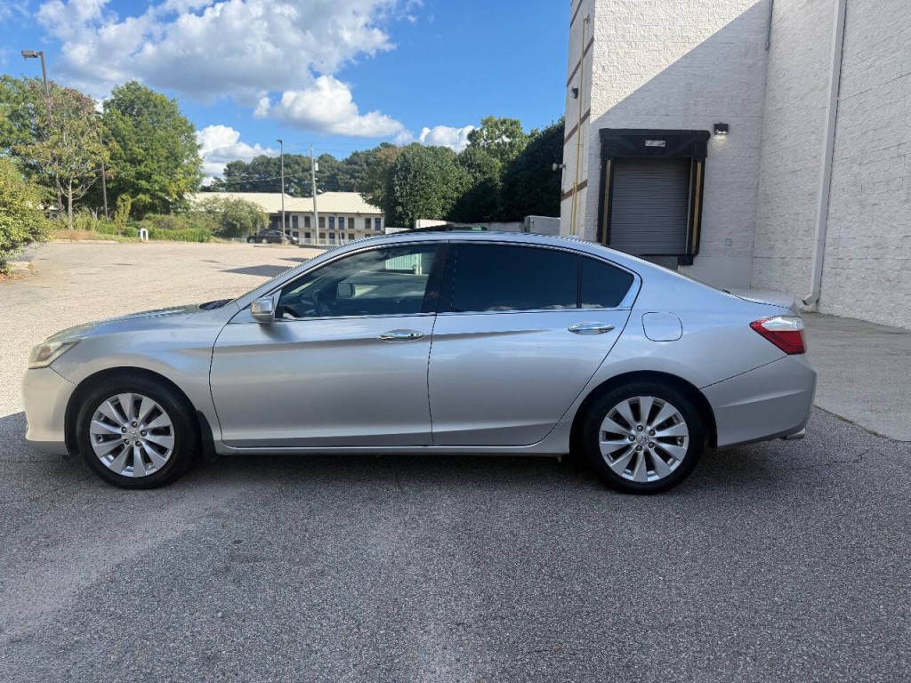 2015 Honda Accord Image 6