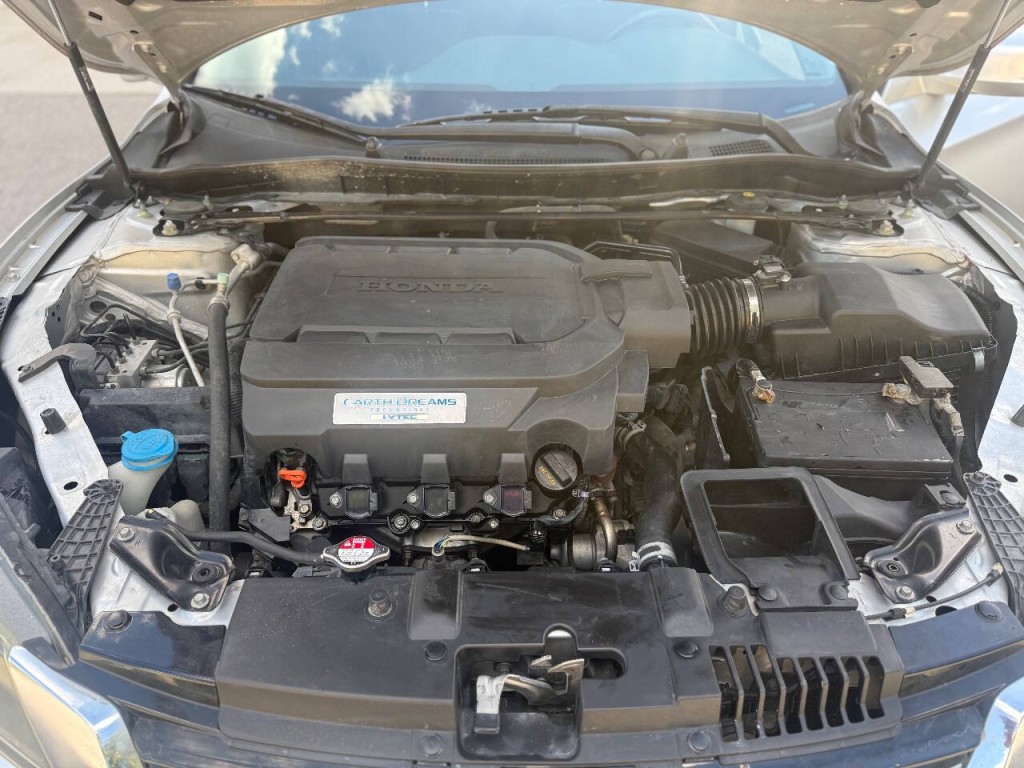 2015 Honda Accord Image 22
