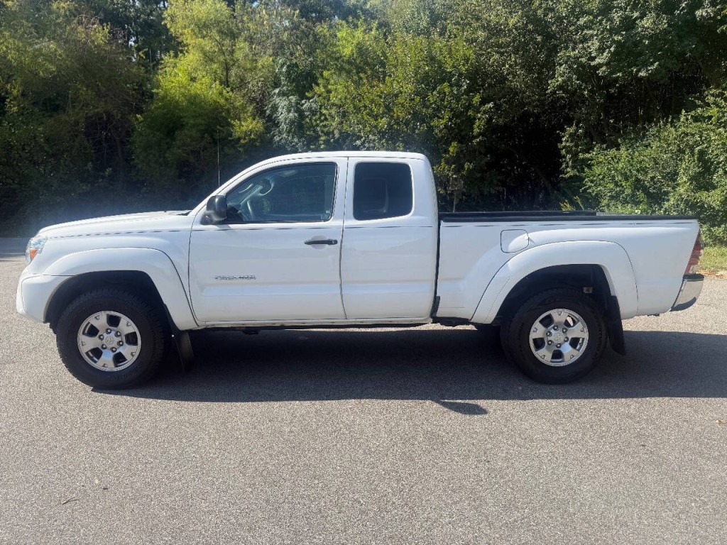2014 Toyota Tacoma Image 6