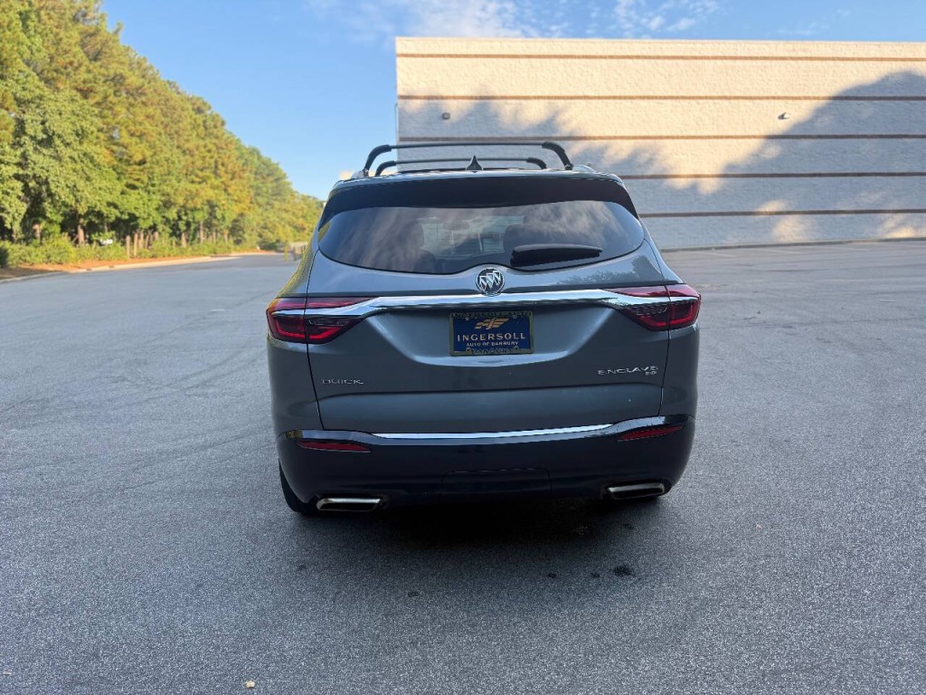 2018 Buick Enclave Image 7
