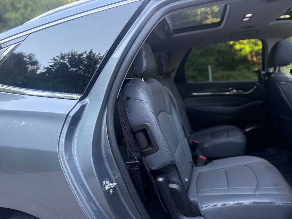 2018 Buick Enclave Image 14