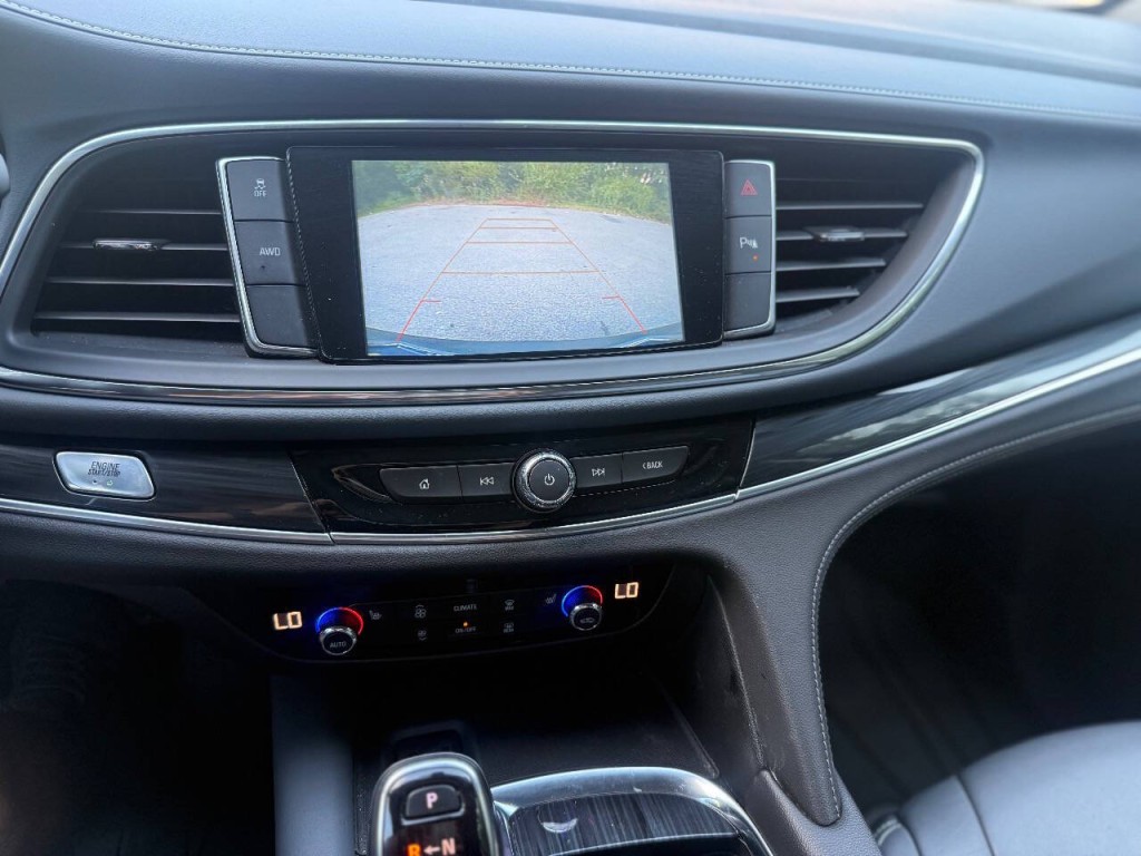 2018 Buick Enclave Image 20