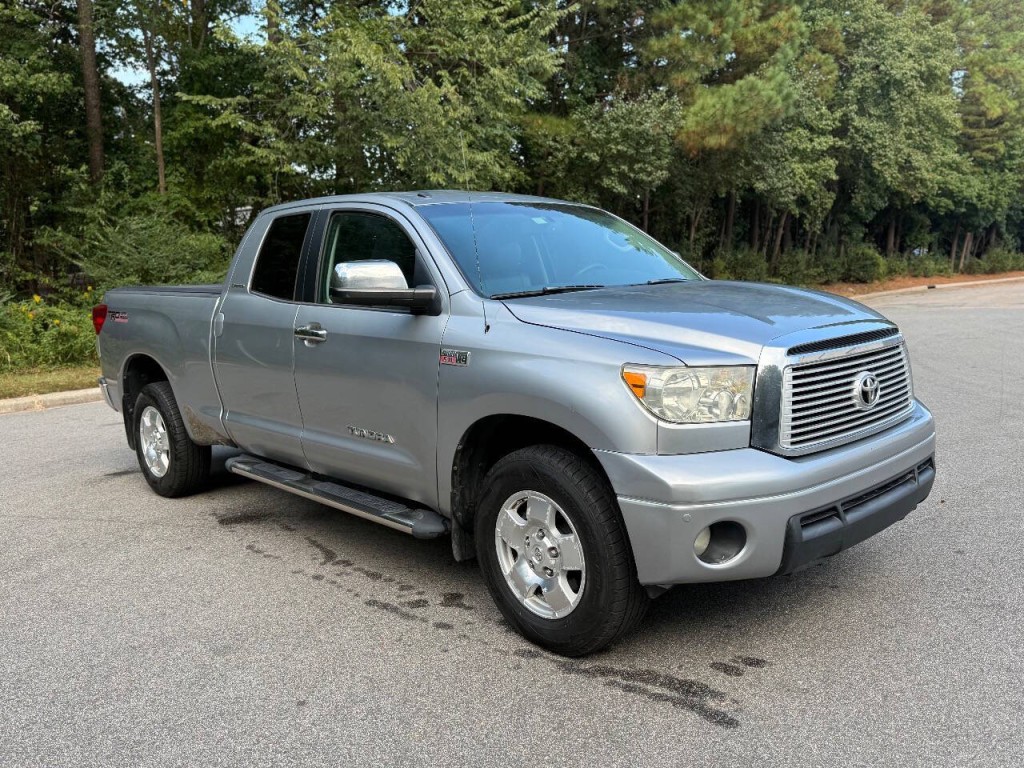 2013 Toyota Tundra Image 2