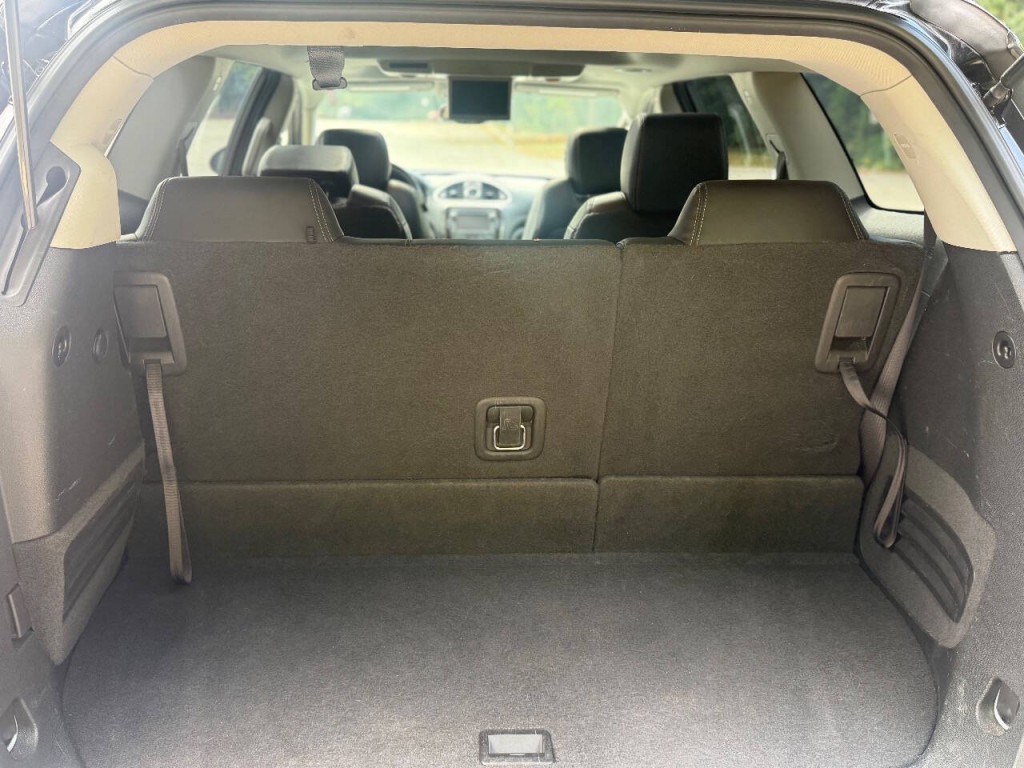 2016 Buick Enclave Image 18