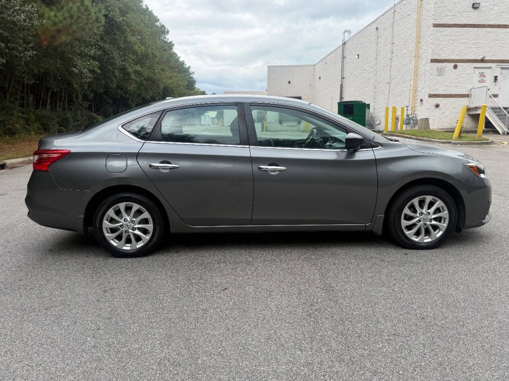 2019 Nissan Sentra Image 5