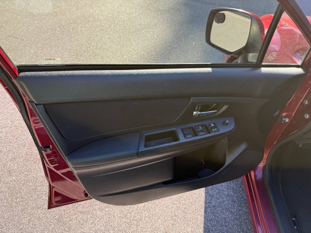 2014 Subaru Impreza Image 10