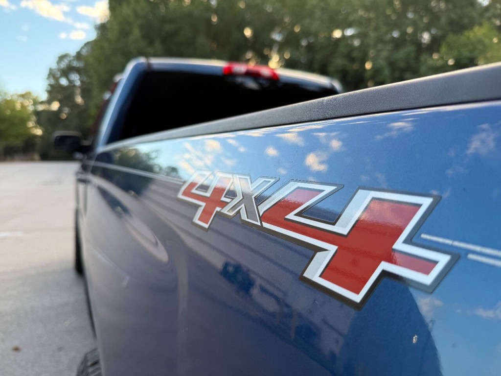 2017 Chevrolet Silverado 1500 Image 4