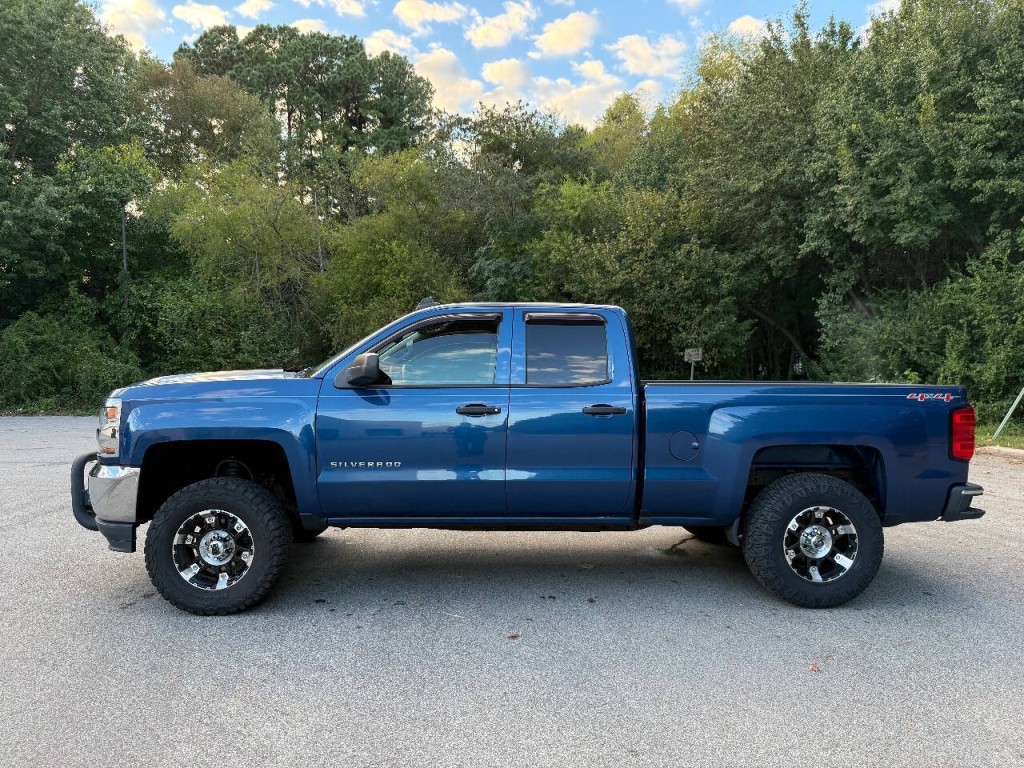 2017 Chevrolet Silverado 1500 Image 6