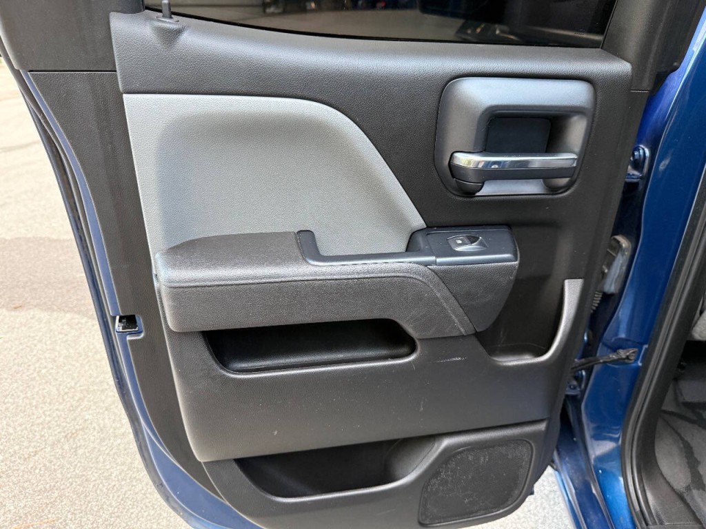 2017 Chevrolet Silverado 1500 Image 11