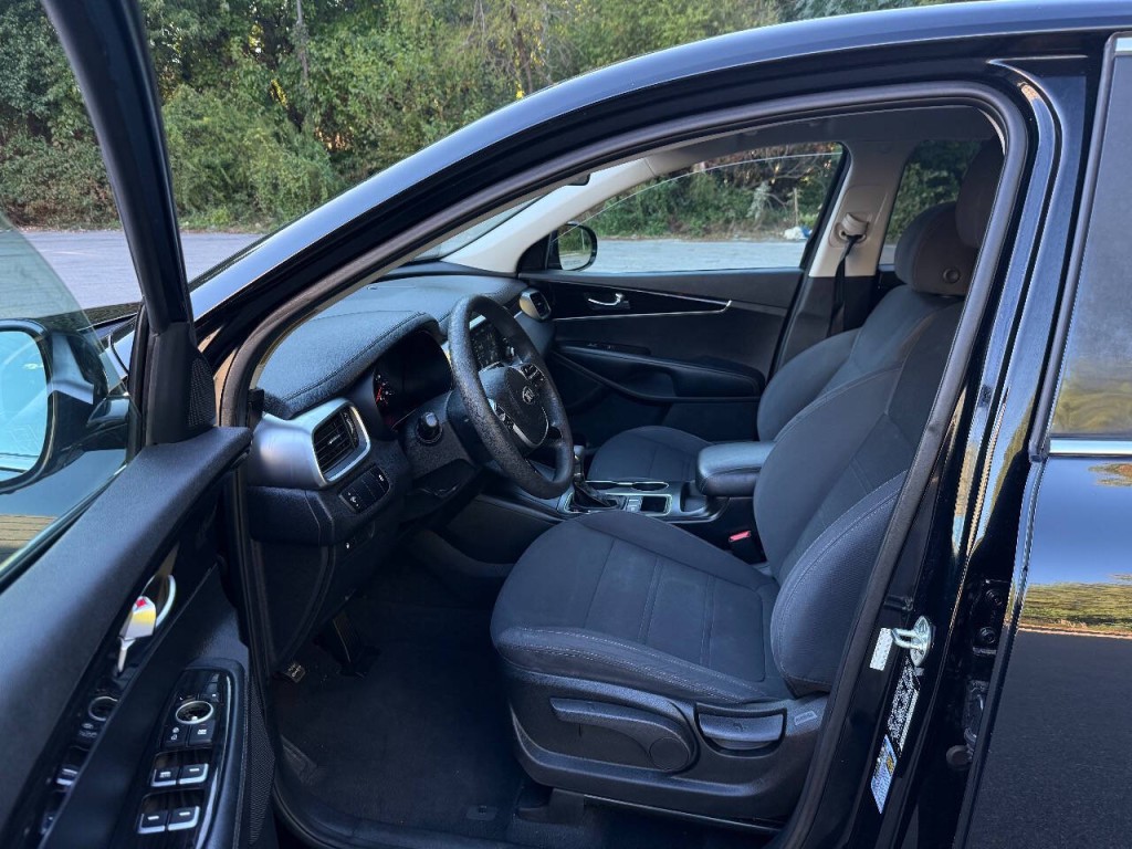 2019 Kia Sorento Image 9