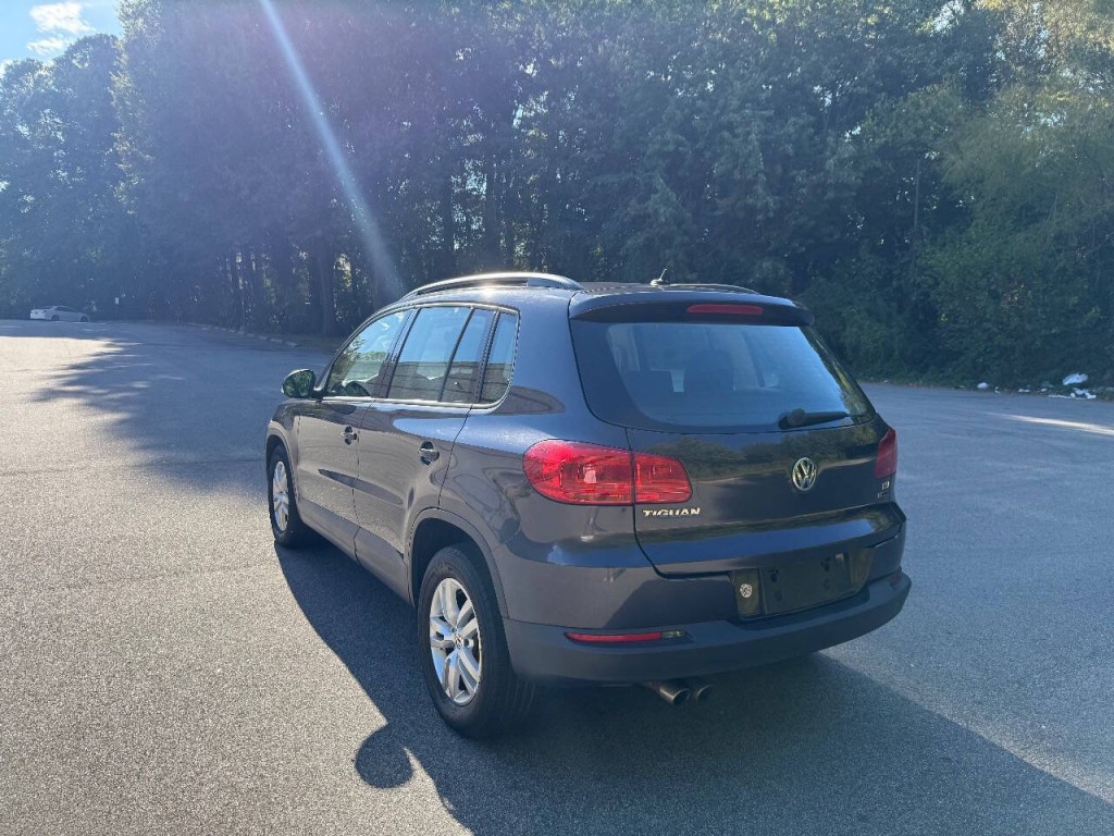 2016 Volkswagen Tiguan Image 3