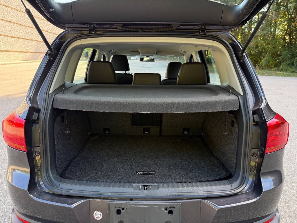 2016 Volkswagen Tiguan Image 17