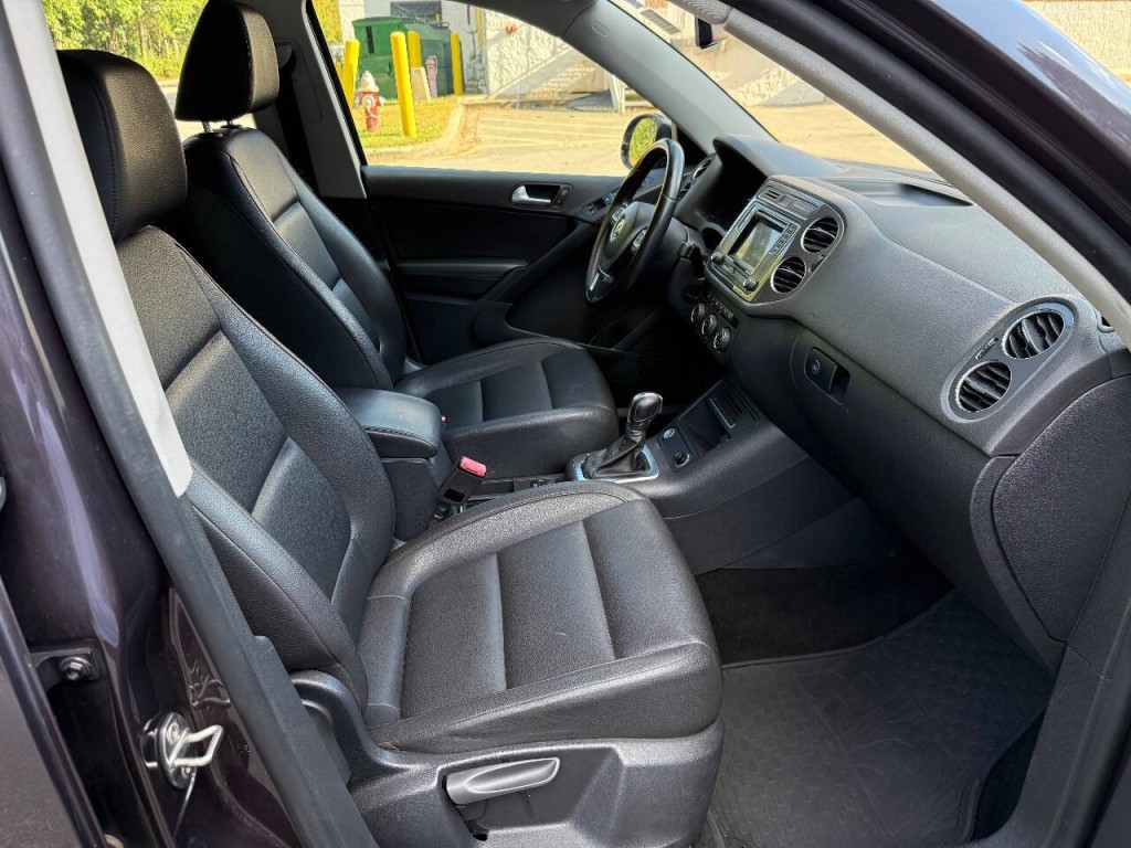 2016 Volkswagen Tiguan Image 19