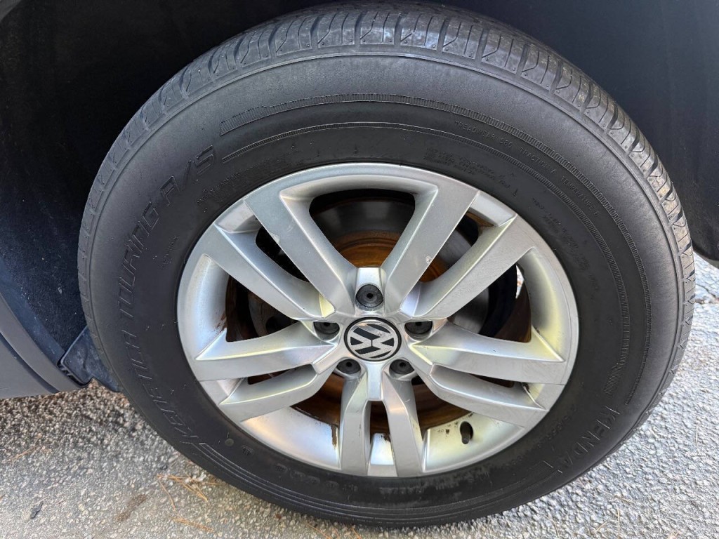 2016 Volkswagen Tiguan Image 22