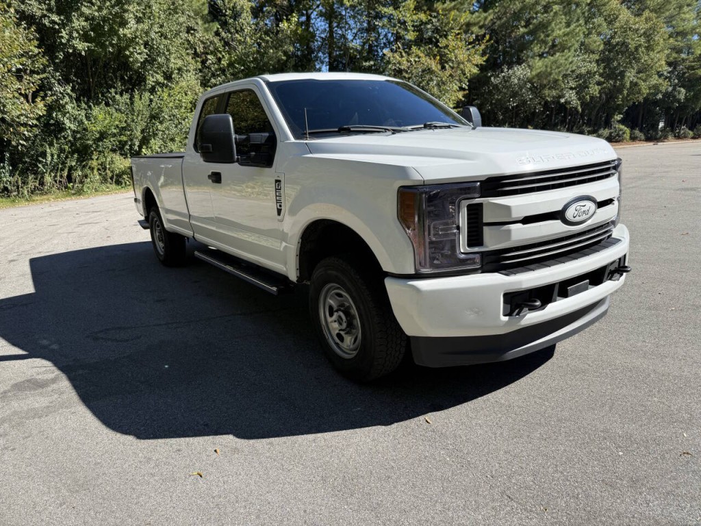 2018 Ford F-250 Image 3