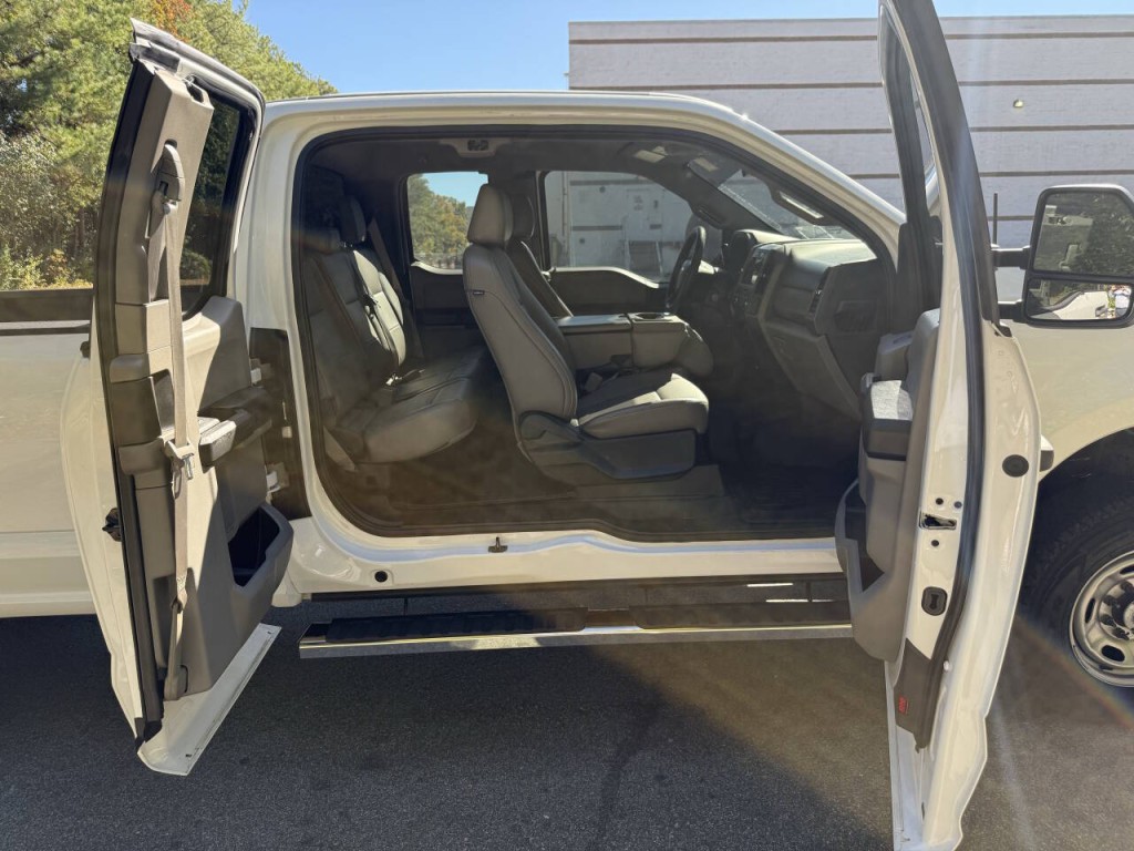 2018 Ford F-250 Image 18