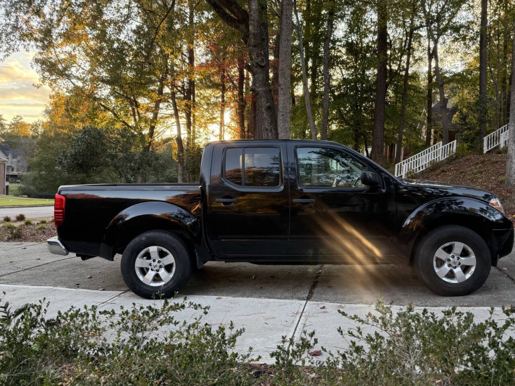 2013 Nissan Frontier Image 5
