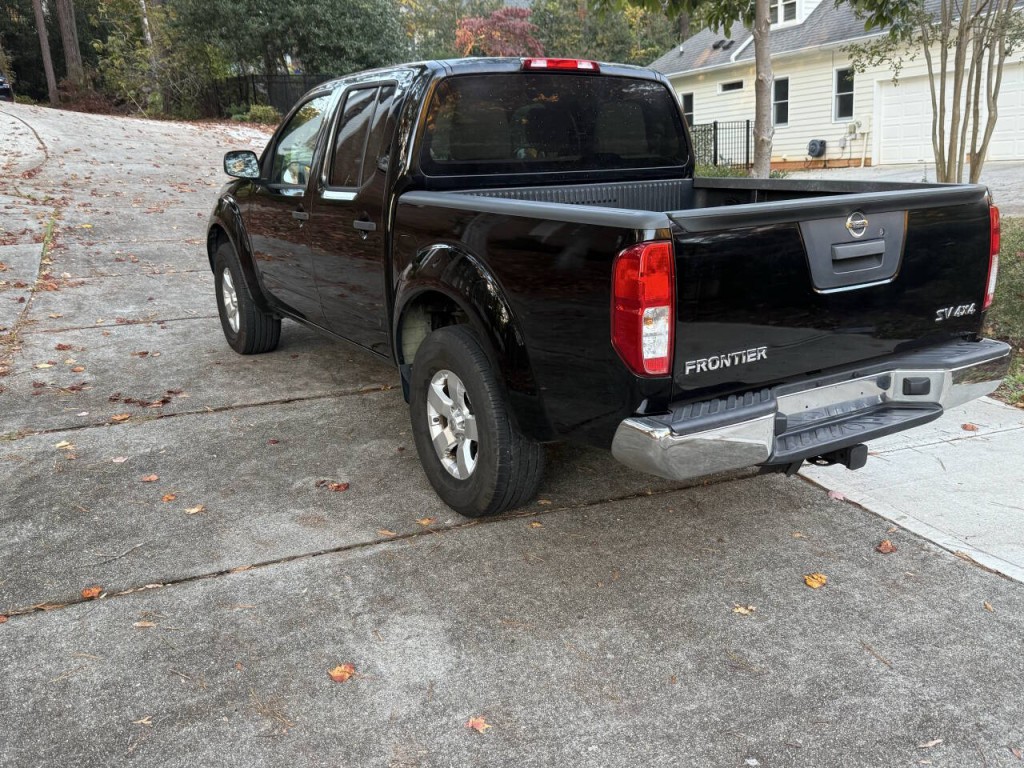 2013 Nissan Frontier Image 8