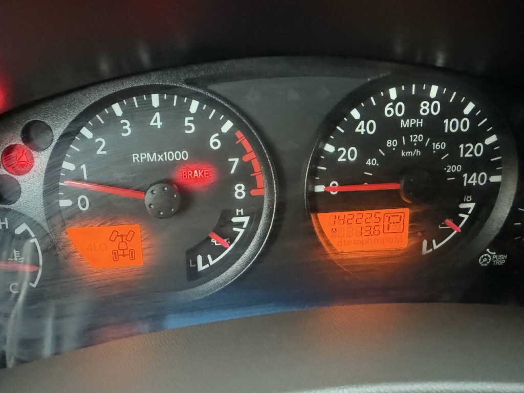 2013 Nissan Frontier Image 19