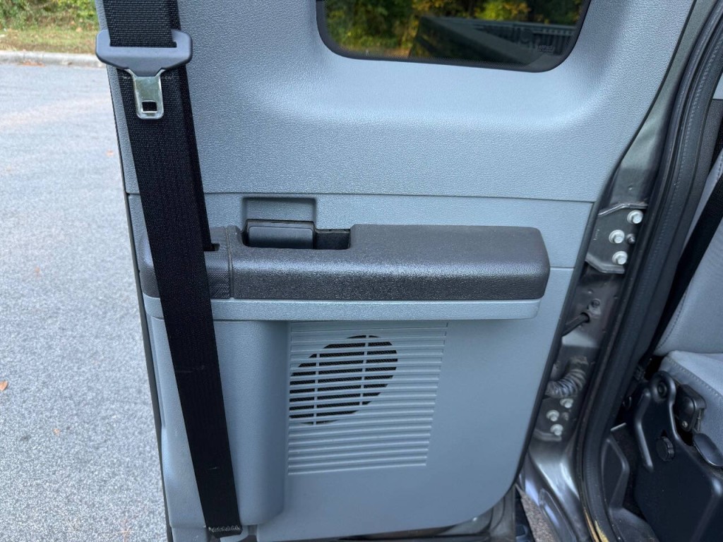 2012 Ford F-250 Image 16