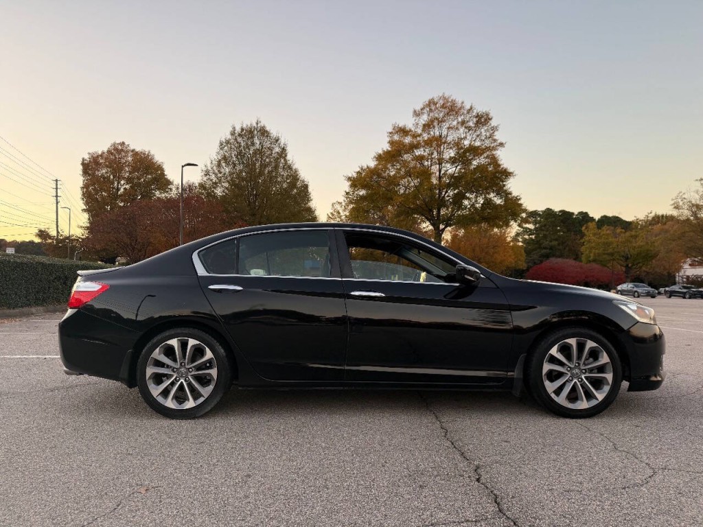 2013 Honda Accord Image 6