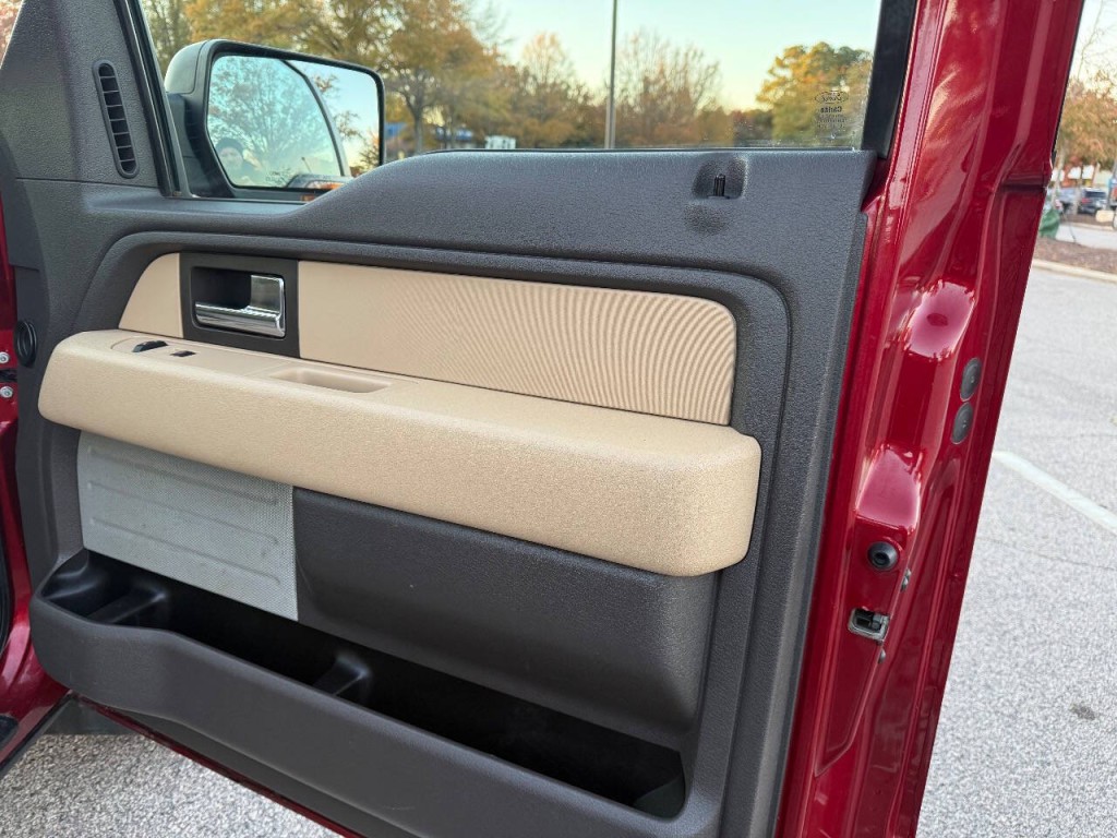 2014 Ford F-150 Image 13