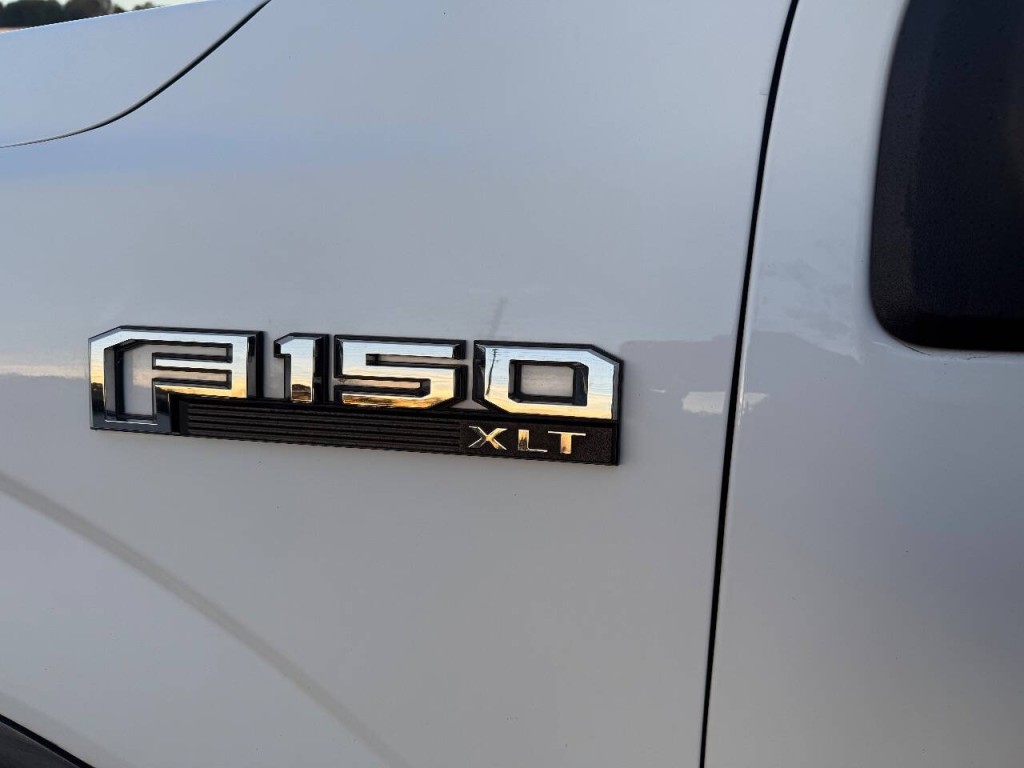 2017 Ford F-150 Image 8