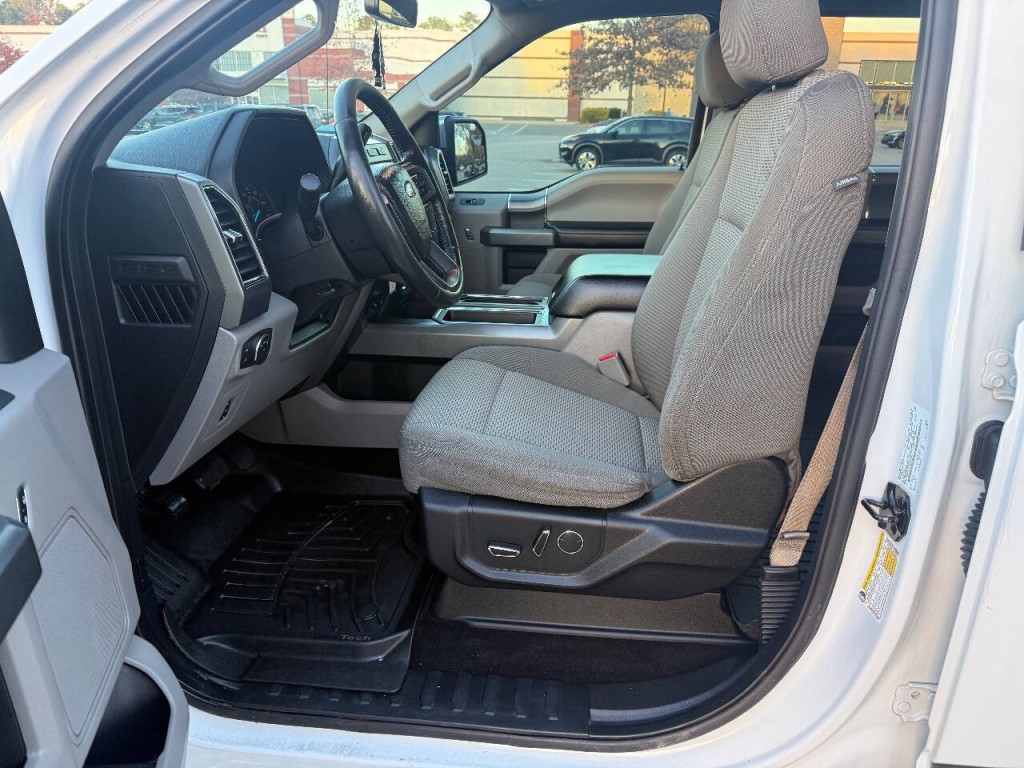 2017 Ford F-150 Image 10