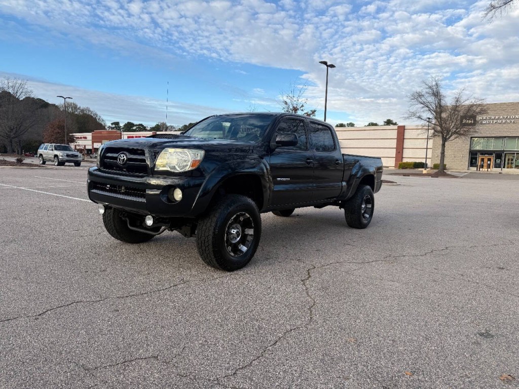 2008 Toyota Tacoma Image 1