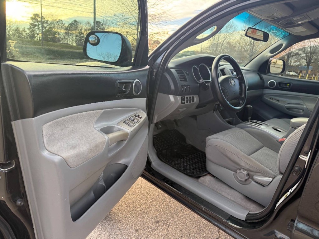 2008 Toyota Tacoma Image 16