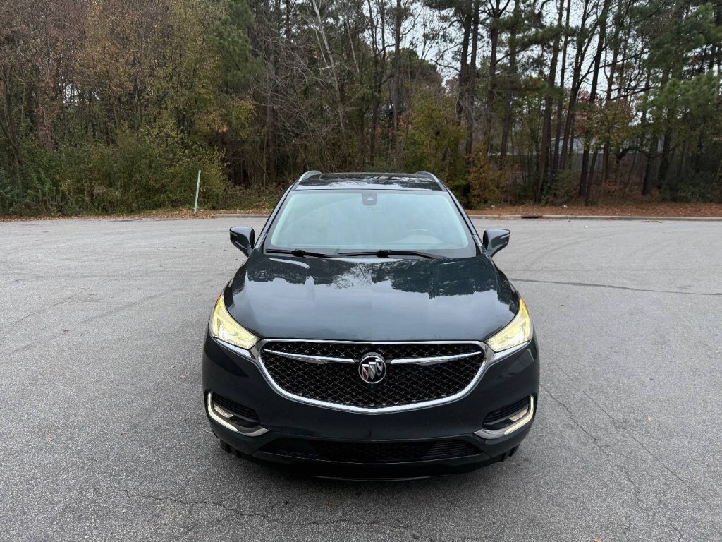 2018 Buick Enclave Image 8