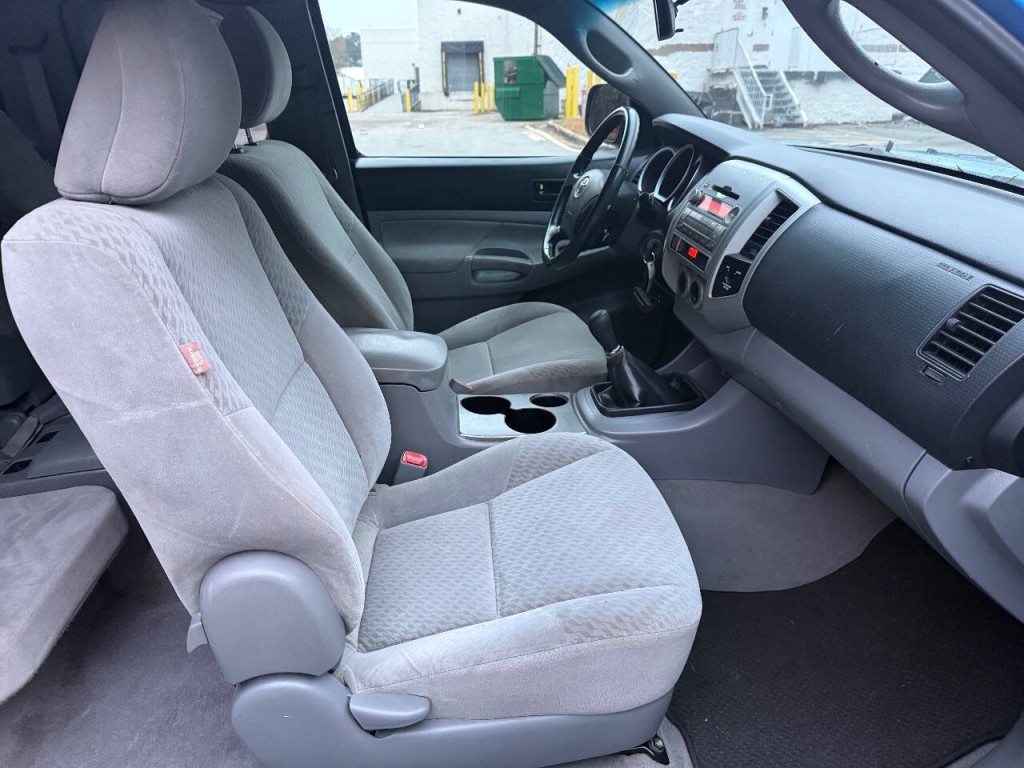 2009 Toyota Tacoma Image 19