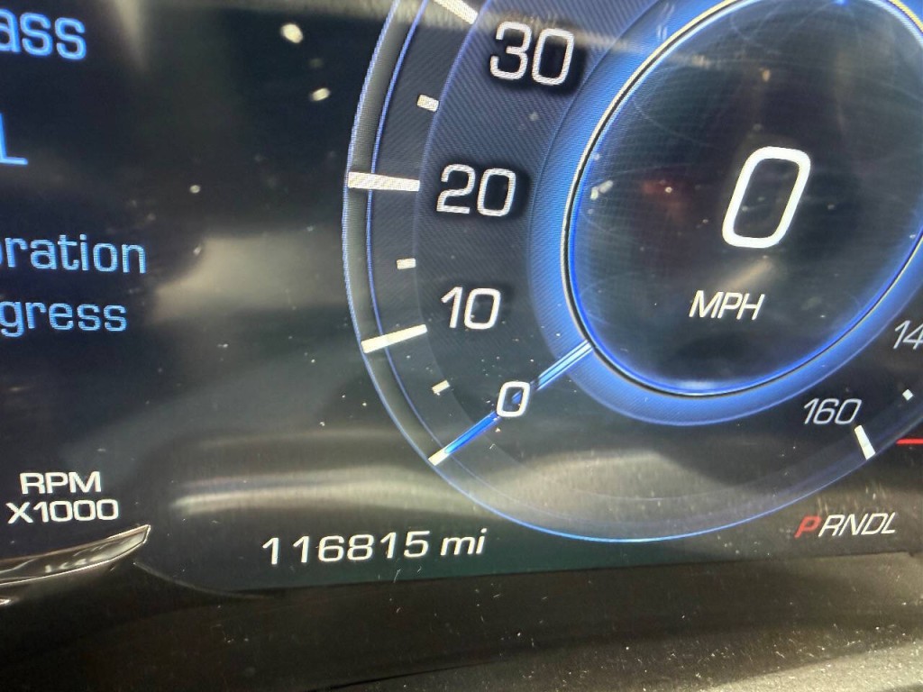 2017 Cadillac Escalade Image 21