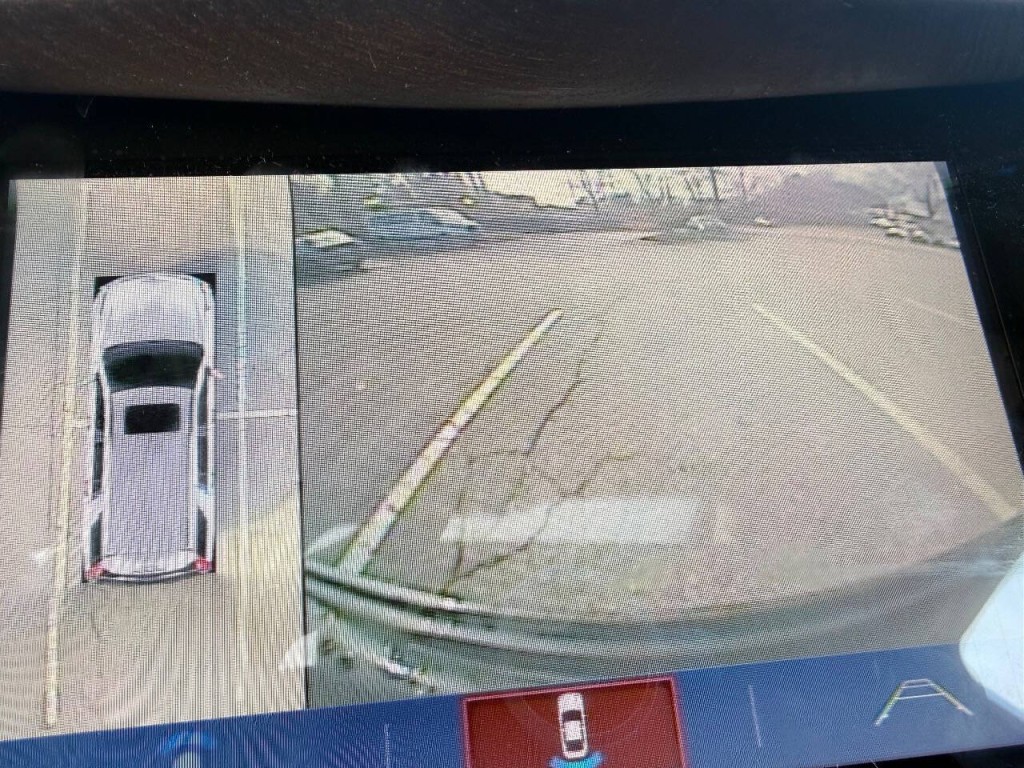 2017 Cadillac Escalade Image 24