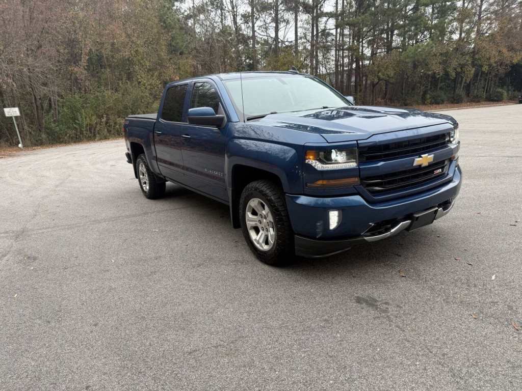 2018 Chevrolet Silverado 1500 Image 3