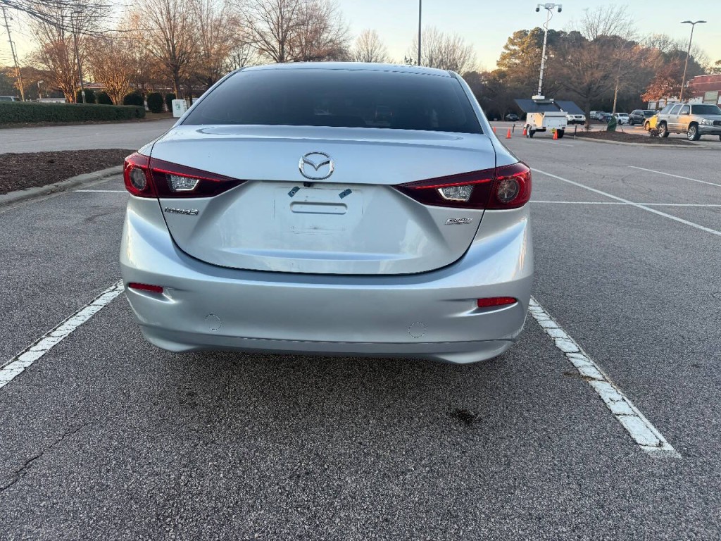 2017 Mazda Mazda3 Image 5