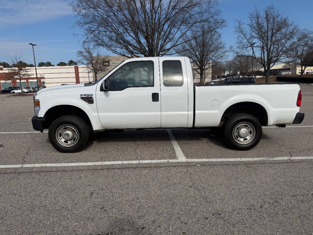 2008 Ford F-250 Image 9
