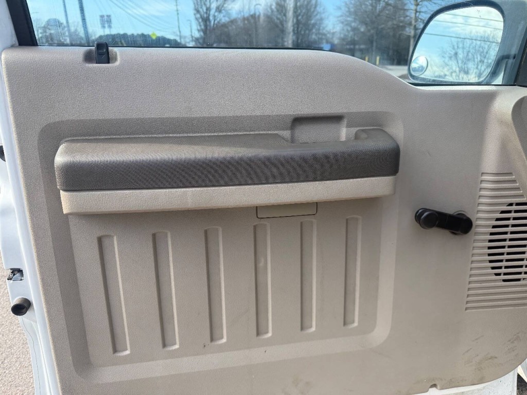 2008 Ford F-250 Image 11