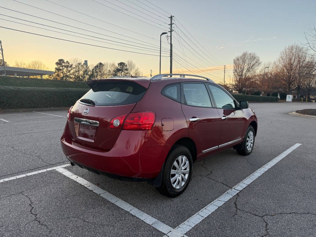 2015 Nissan Rogue Image 4